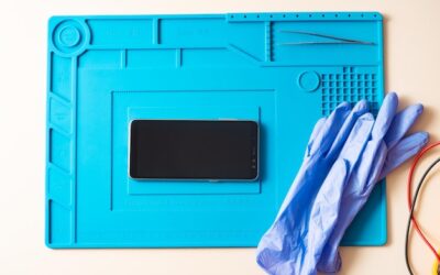 Czy serwis wyświetlacza w Plusie się opłaca?